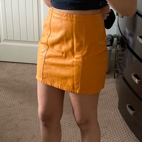 Leather Skirt - Picture 1 of 4